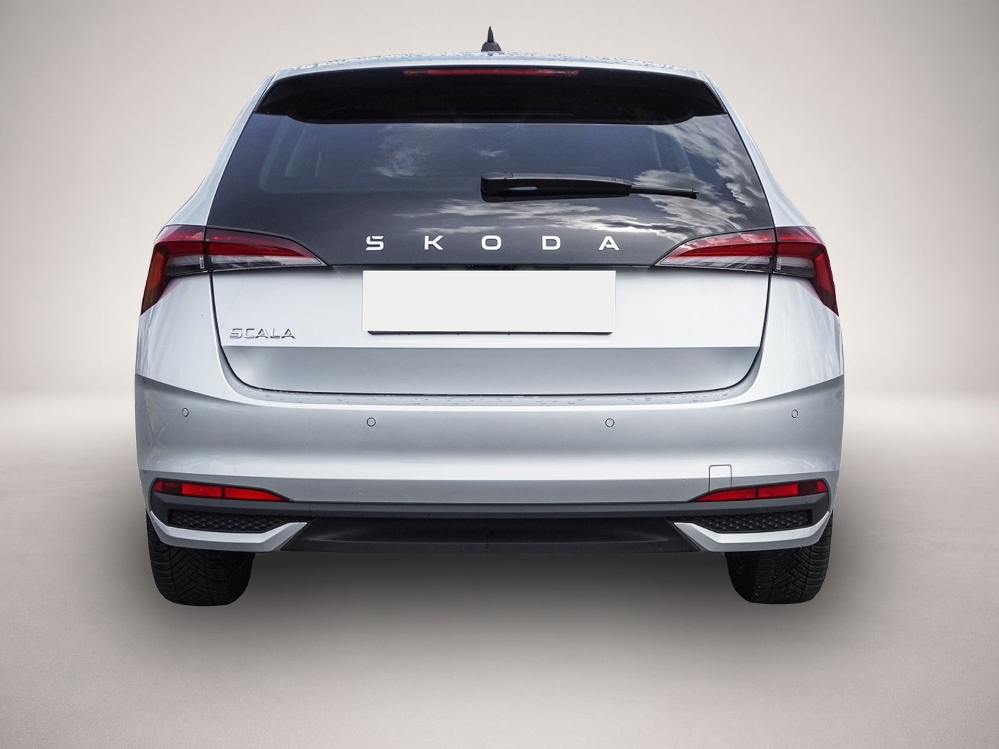 Skoda Scala (10/2025, Benzin)