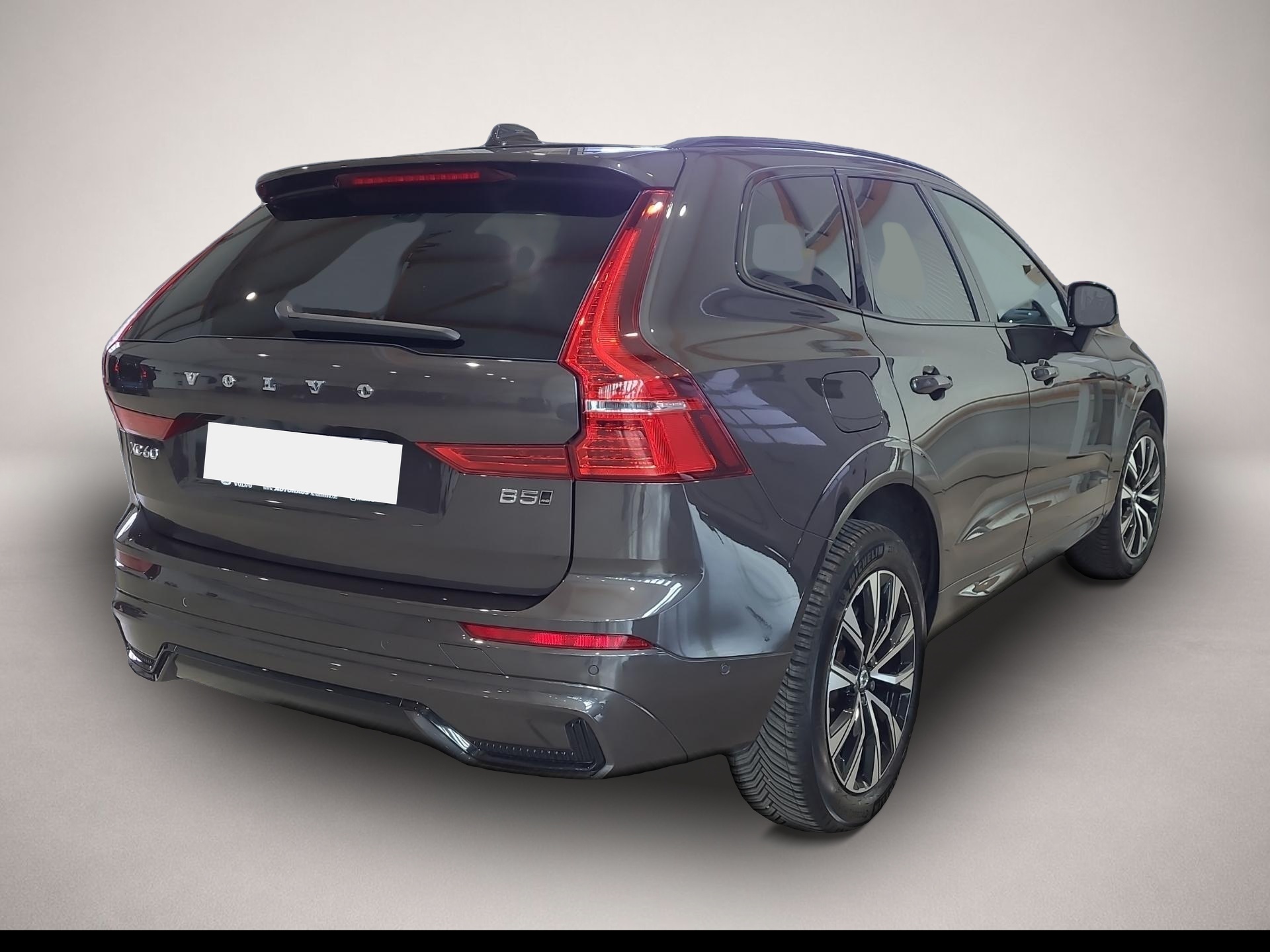 Volvo XC60 (01/2025, Benzin)