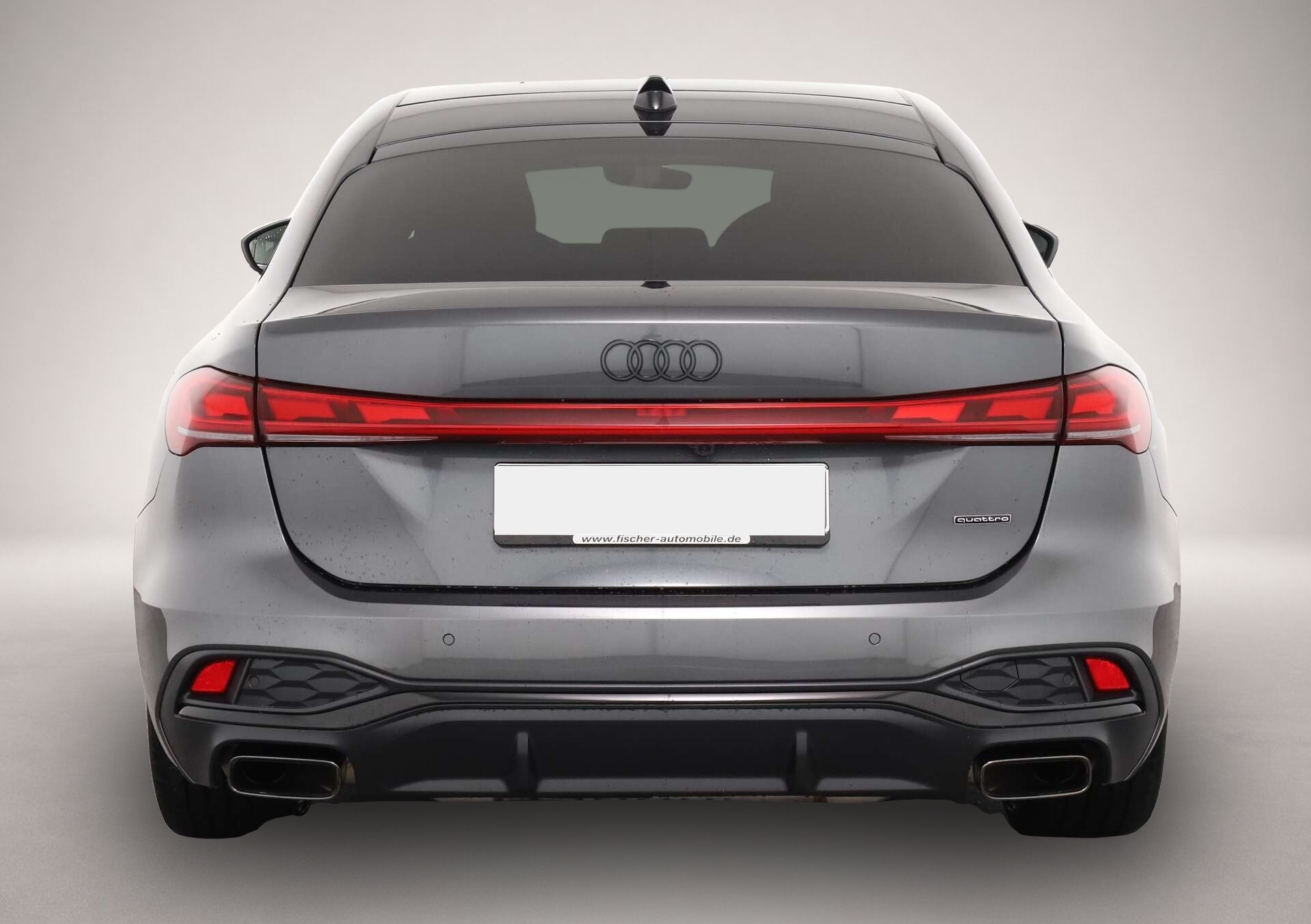 Audi quattro (08/2025, Benzin)