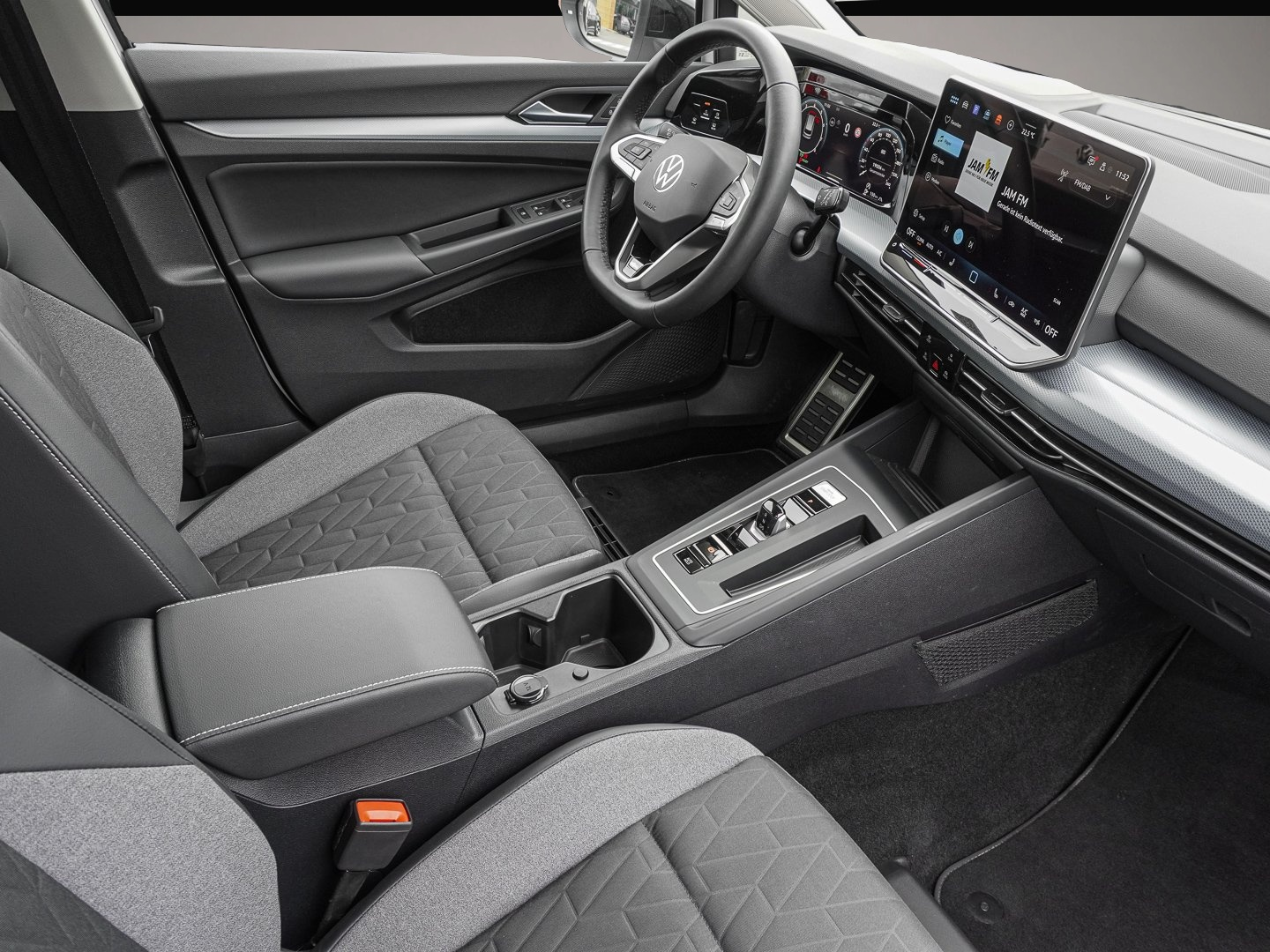Volkswagen Golf (02/2025, )