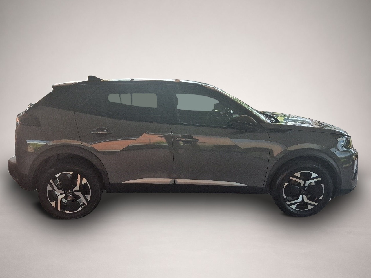 Peugeot 2008 (10/2025, Benzin)