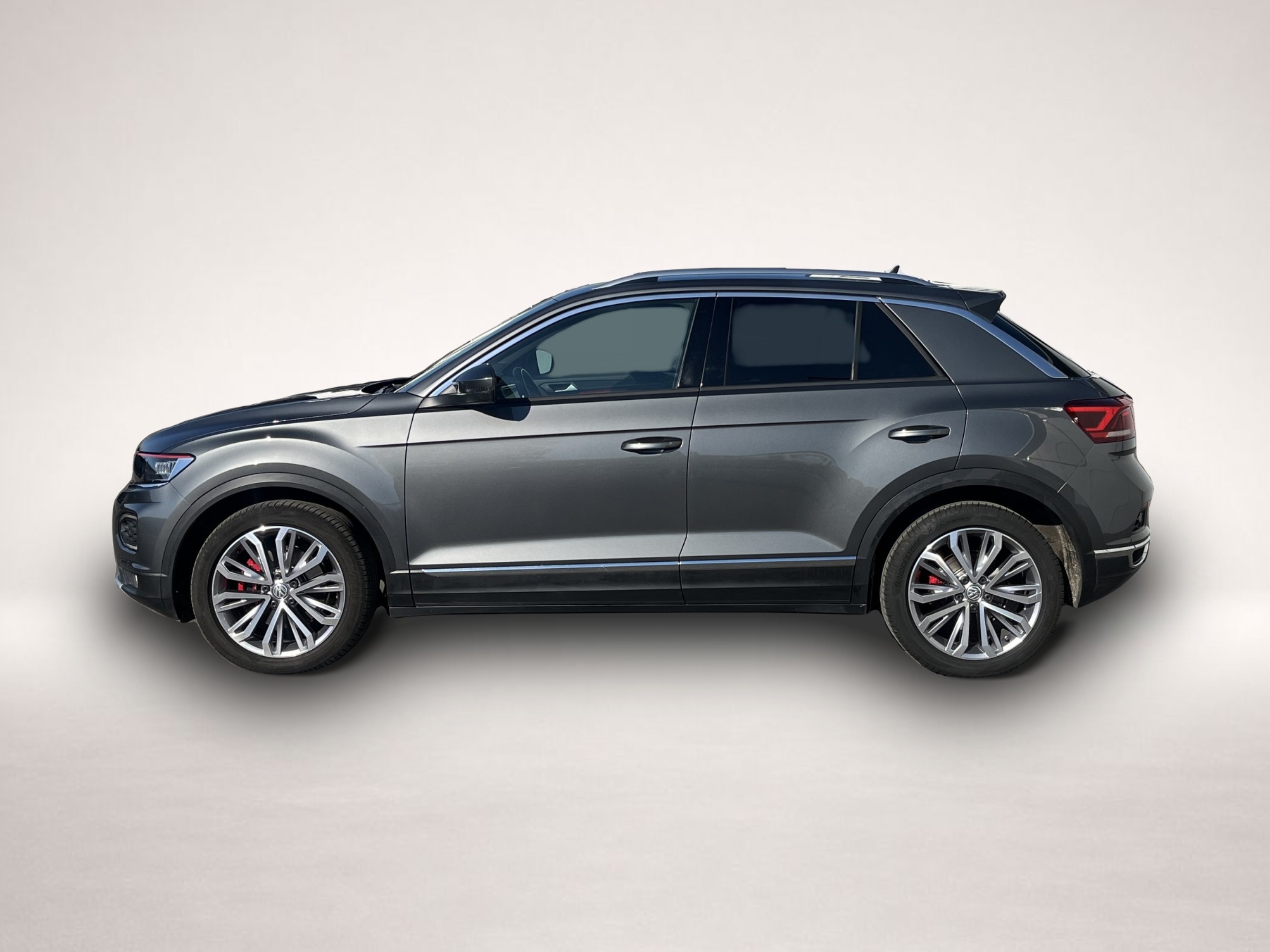 Volkswagen T-Roc (10/2018, Benzin)