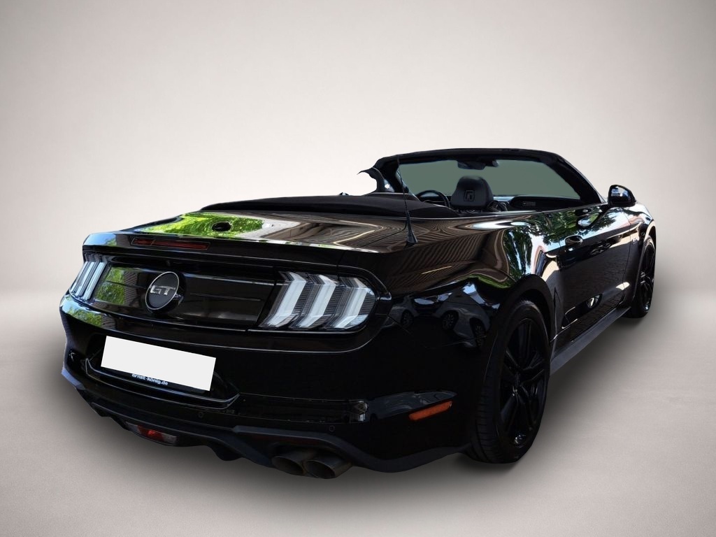 Ford Mustang (04/2021, )
