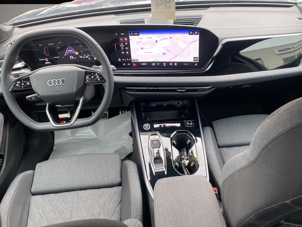Audi A5 (05/2025, Benzin)