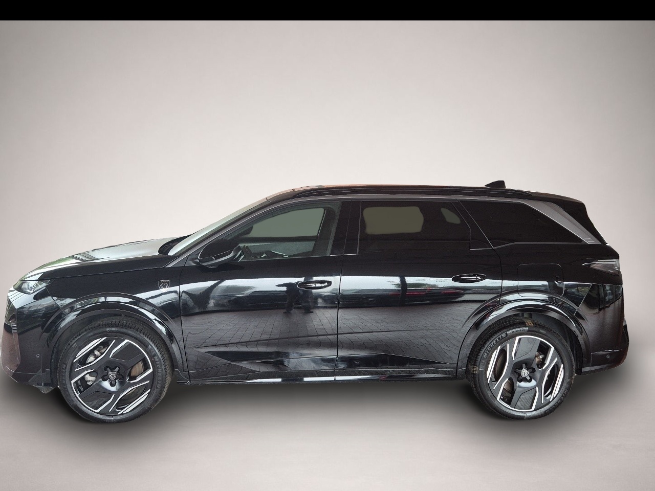 Peugeot 5008 (10/2024, ELECTRIC)