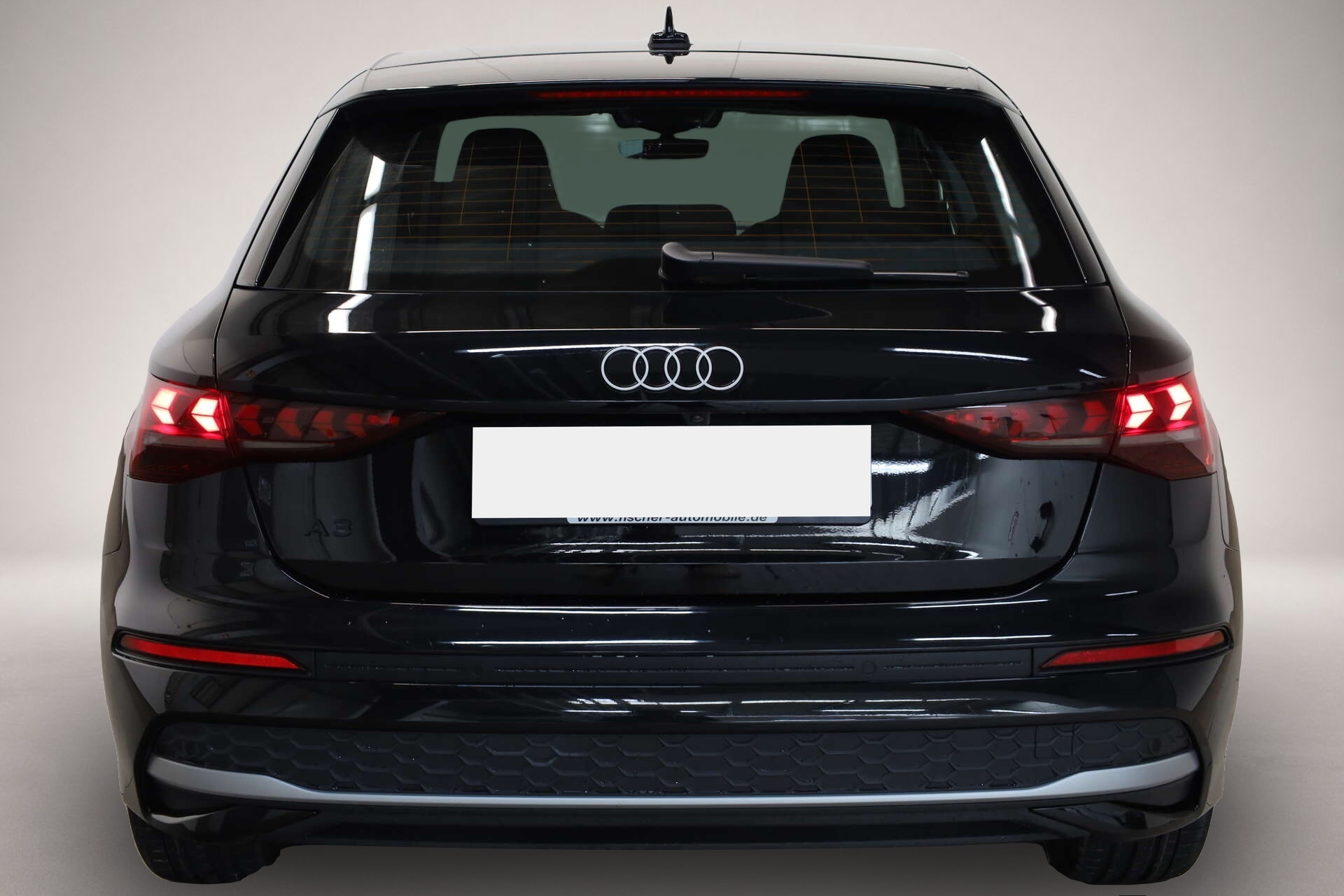 Audi A3 (11/2025, Hybrid (Benzin/Elektro))