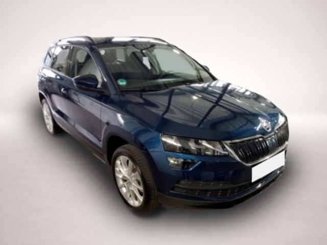 Skoda Karoq (12/2021, Benzin)