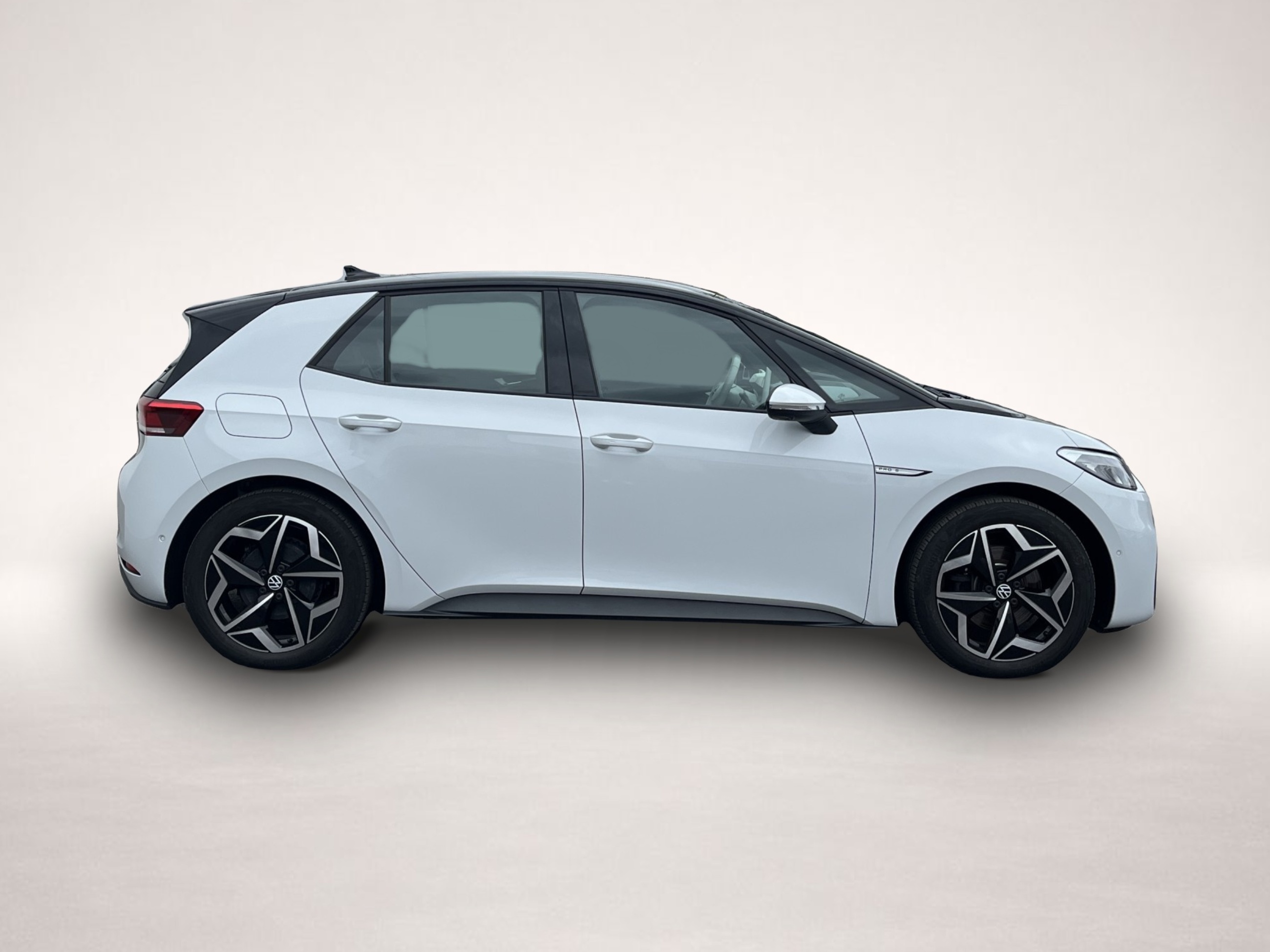 Volkswagen ID.3 (04/2023, ELECTRIC)