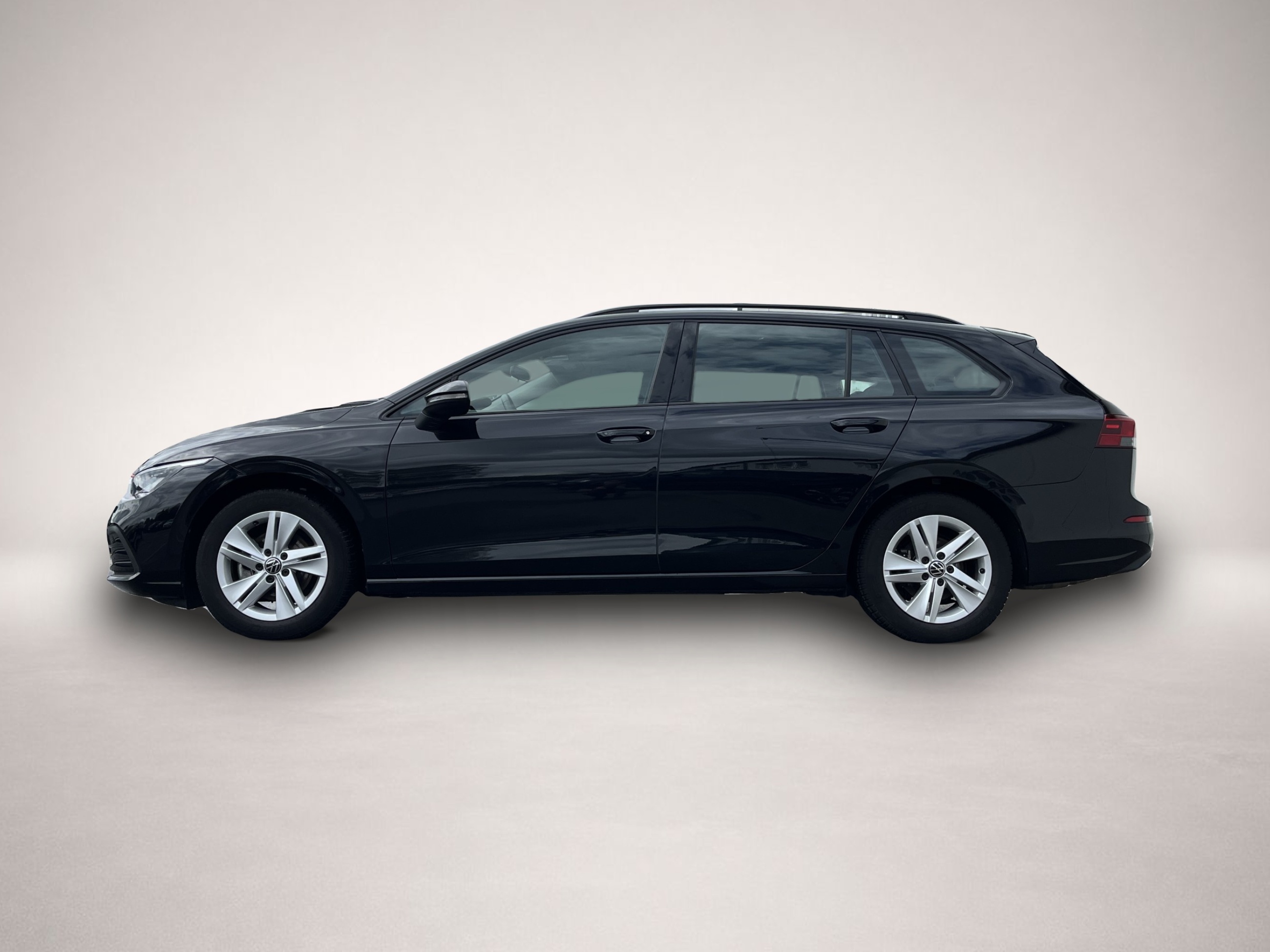 Volkswagen Golf (11/2023, Benzin)