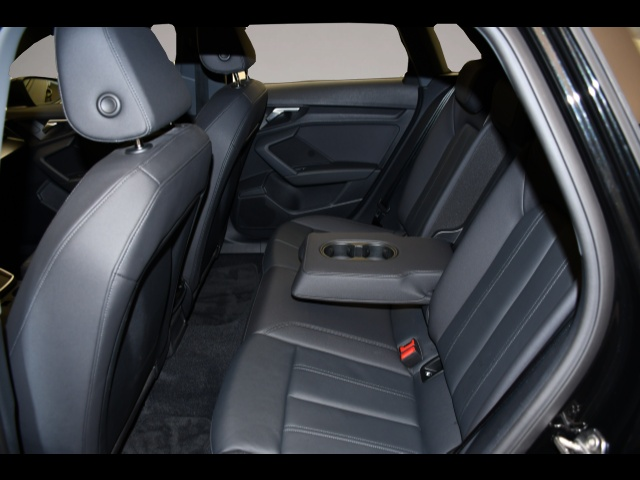 Audi A3 (07/2023, )