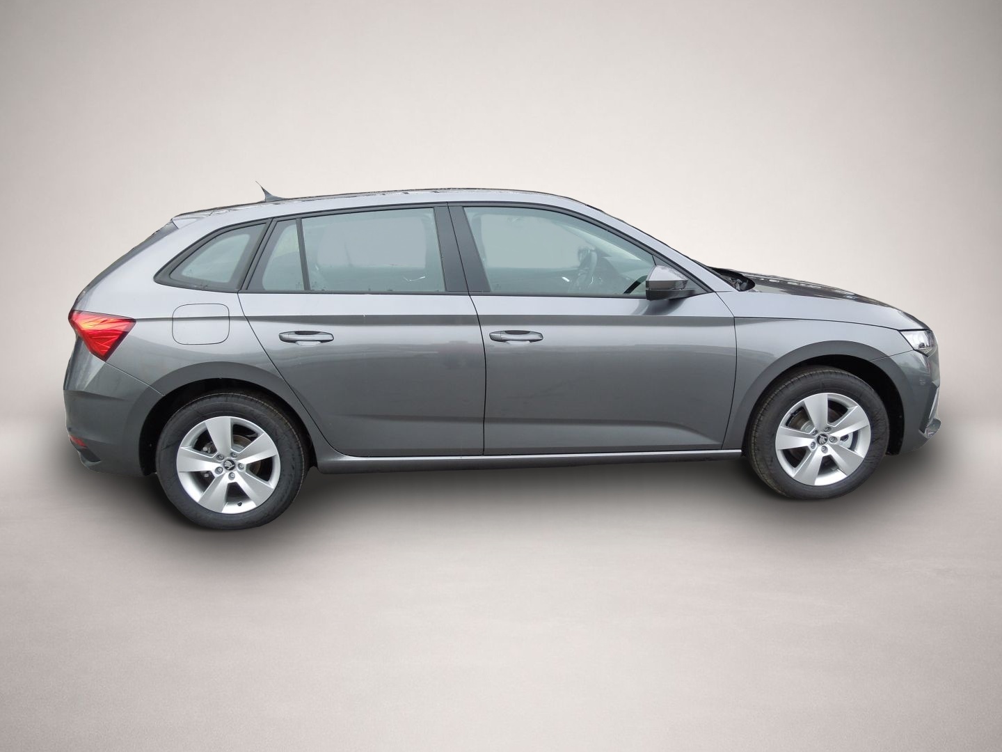 Skoda Scala (, Benzin)