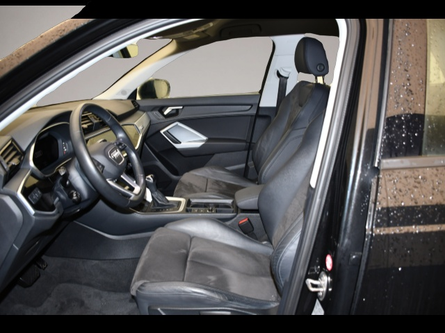 Audi quattro (08/2022, Benzin)