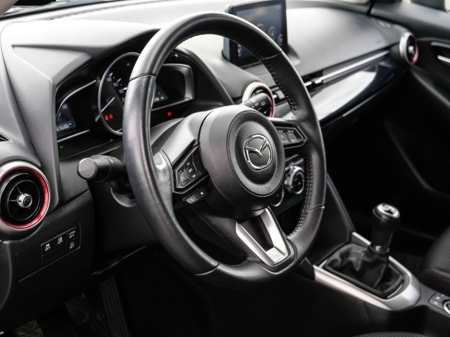 Mazda 2 (03/2022, Benzin)