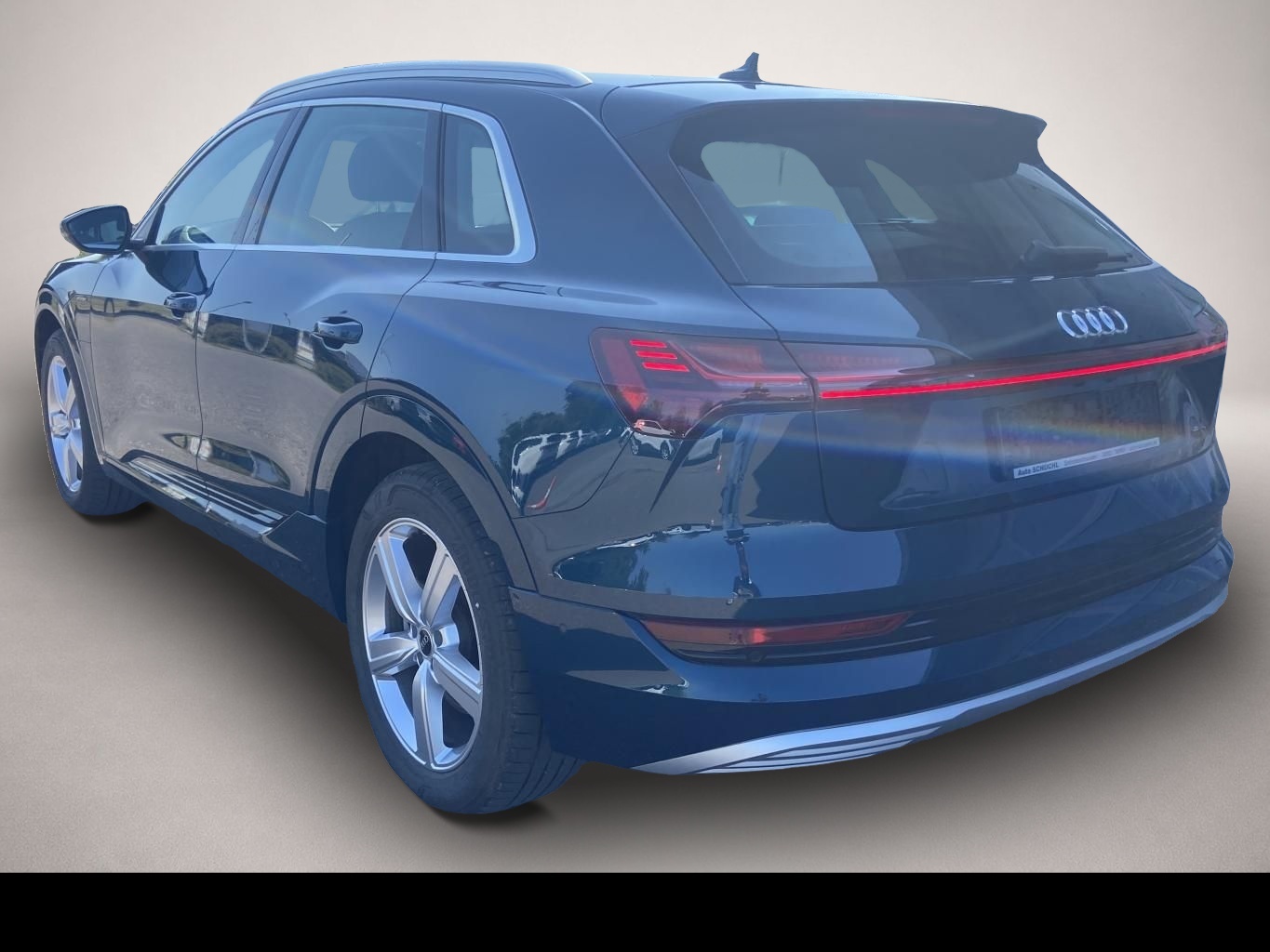 Audi e-tron (12/2022, ELECTRIC)