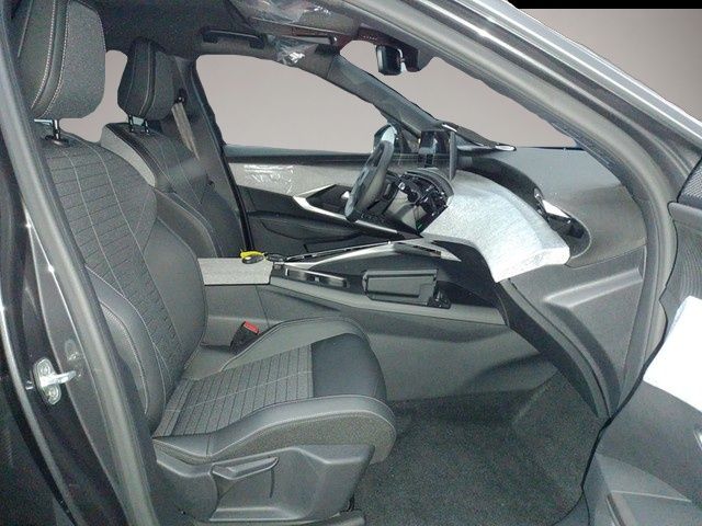 Peugeot 3008 (06/2025, Benzin)