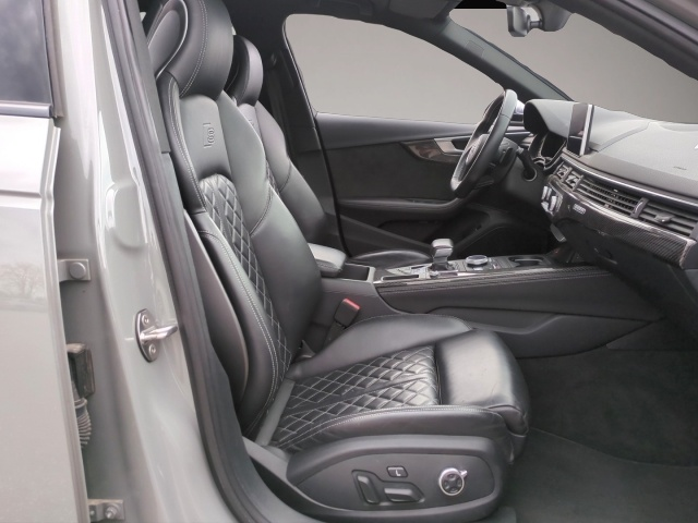 Audi quattro (10/2019, Diesel)