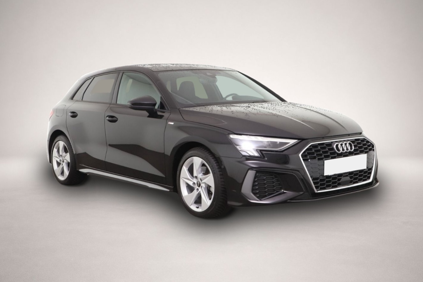 Audi A3 (04/2023, )
