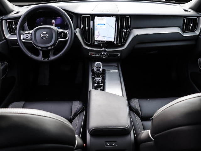 Volvo XC60 (02/2024, Hybrid (Benzin/Elektro))