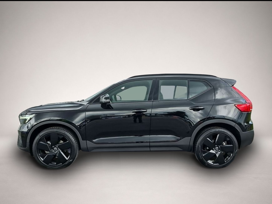 Volvo XC40 (05/2025, Benzin)