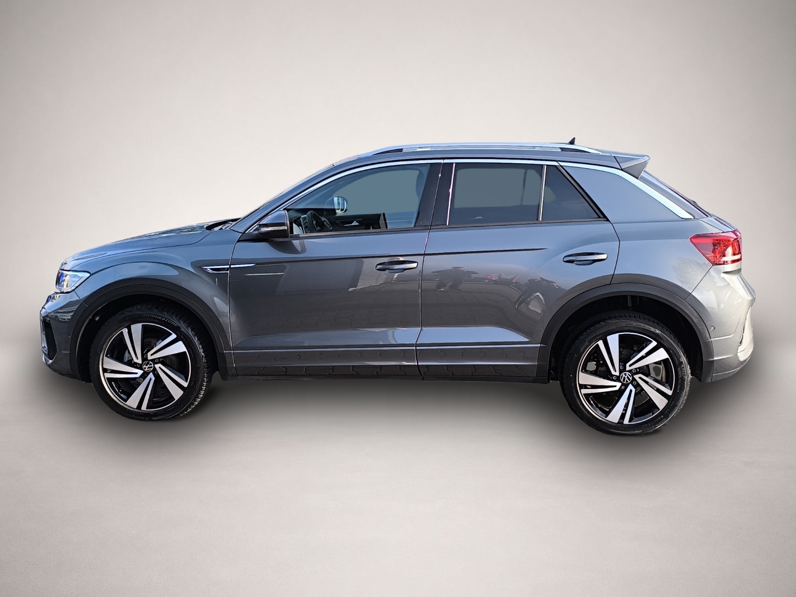 Volkswagen T-Roc (11/2024, Benzin)