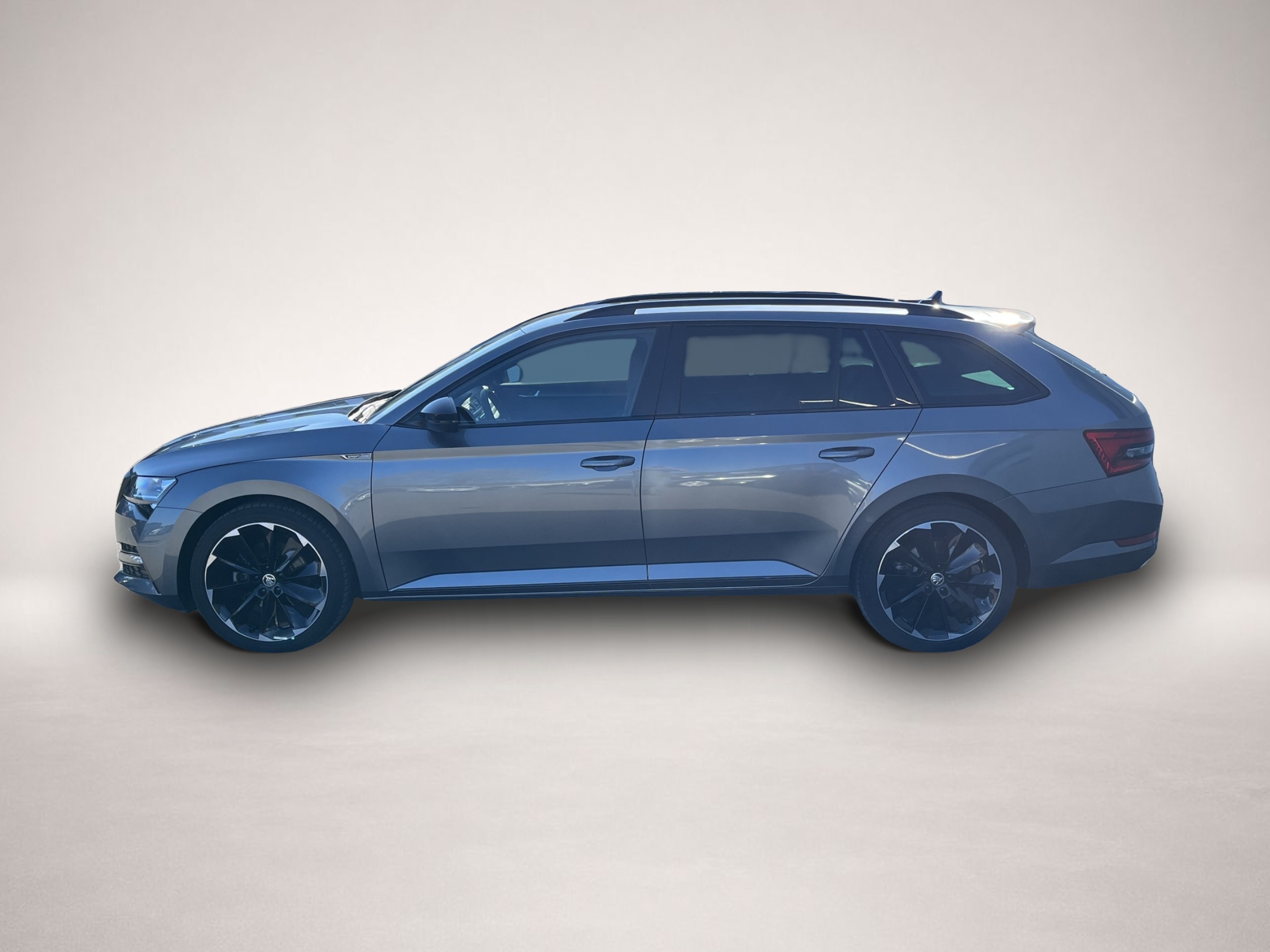 Skoda Superb (01/2023, Diesel)