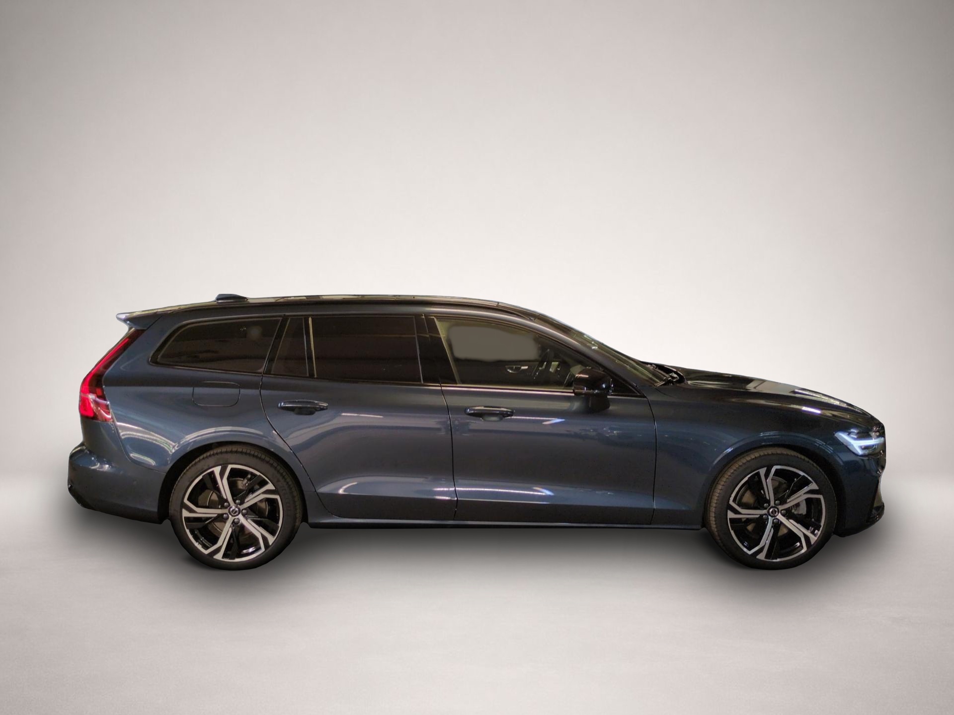 Volvo V60 (04/2024, Benzin)