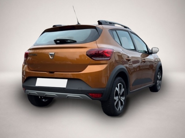 Dacia Sandero (11/2022, Benzin)