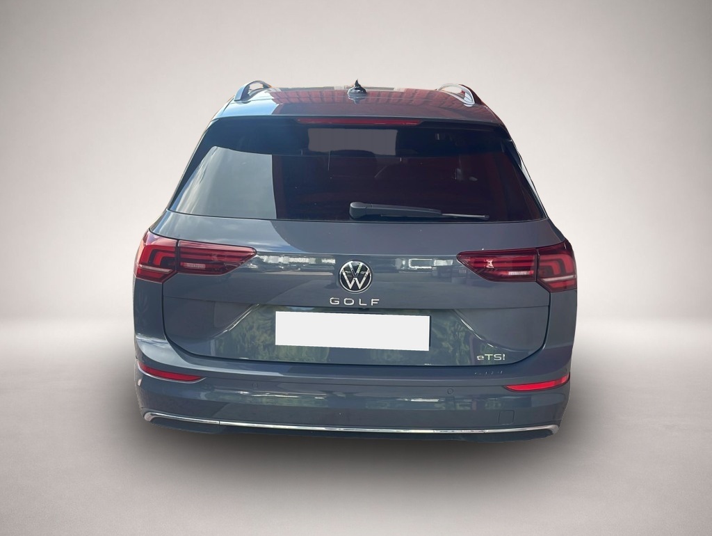 Volkswagen Golf (07/2025, Benzin)