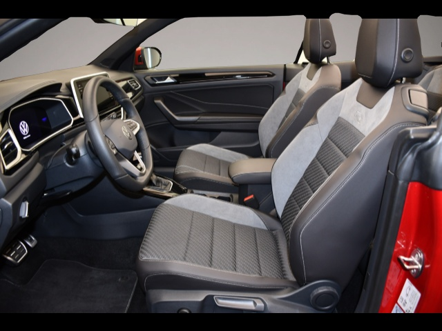 Volkswagen T-Roc (07/2025, )