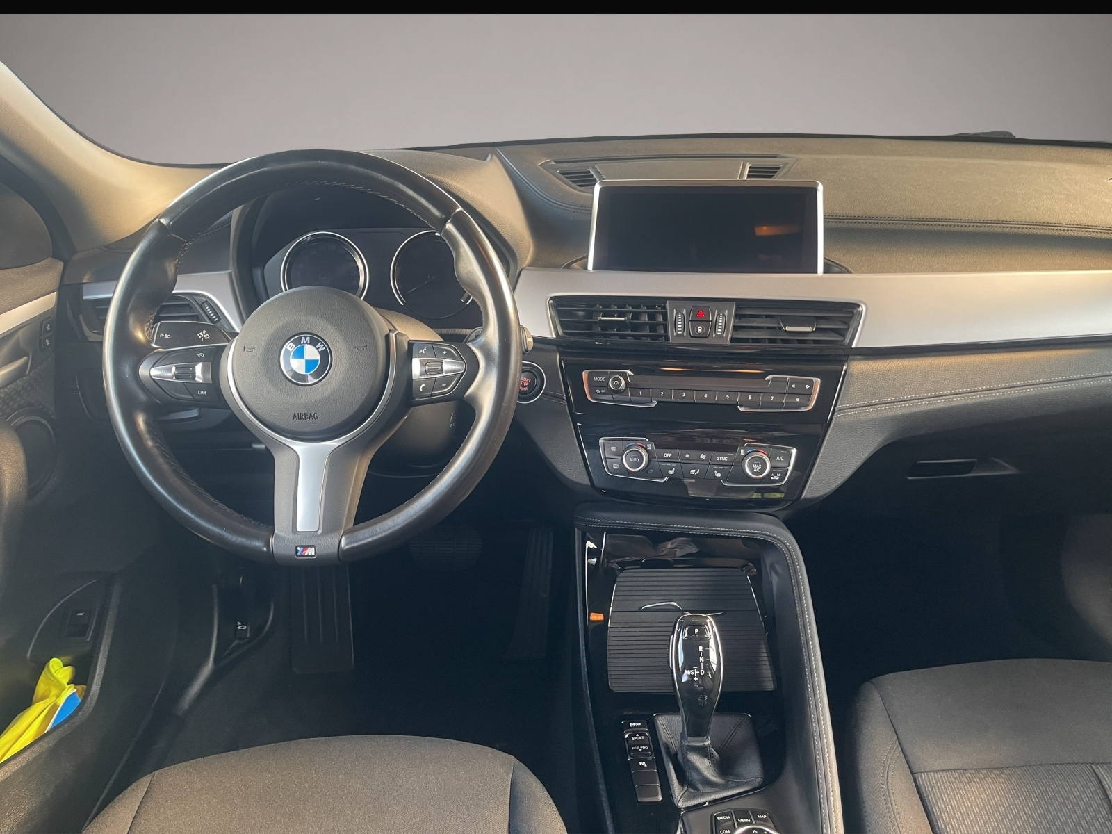 BMW X2 (05/2023, Benzin)