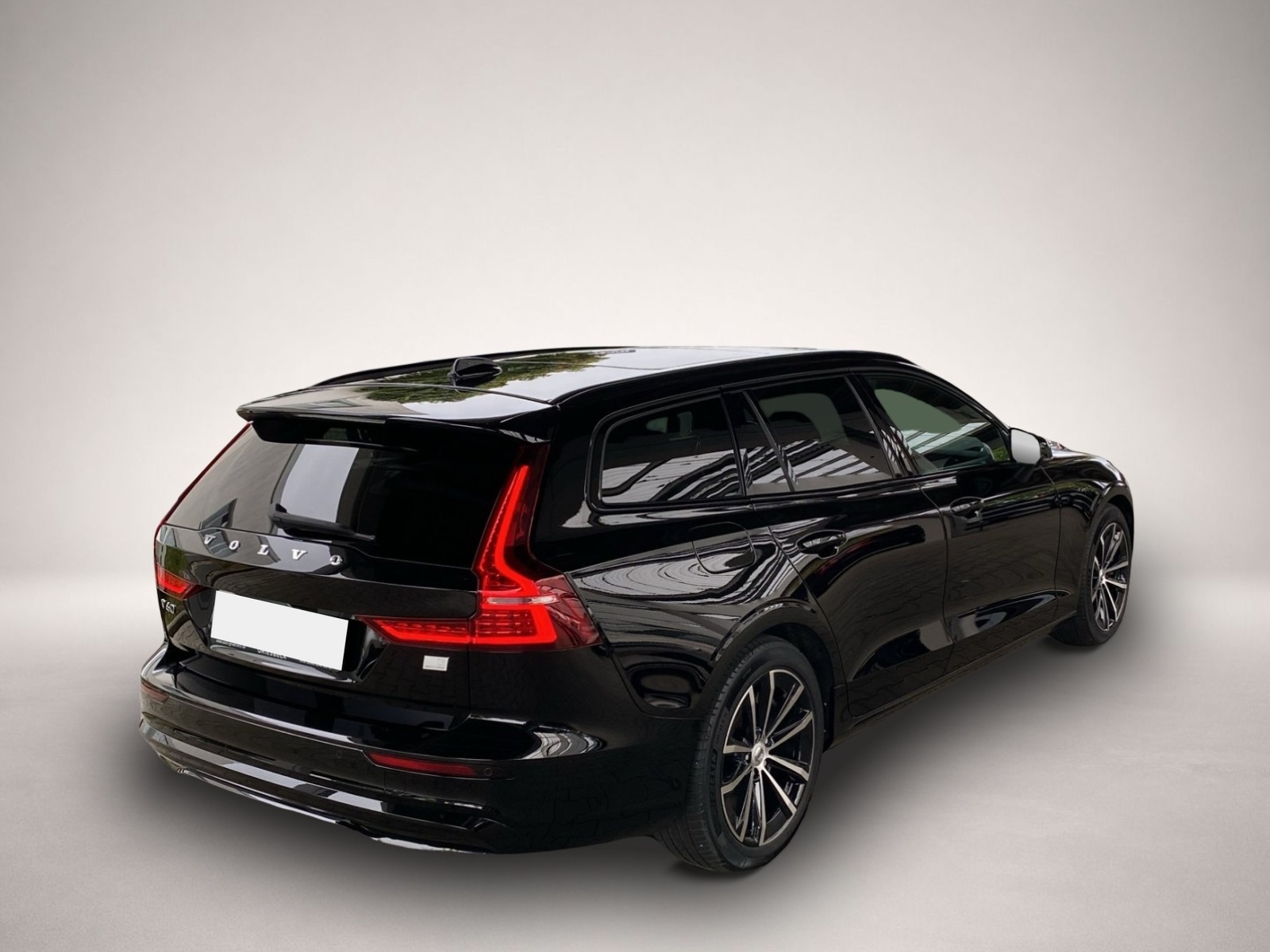 Volvo V60 (06/2023, )