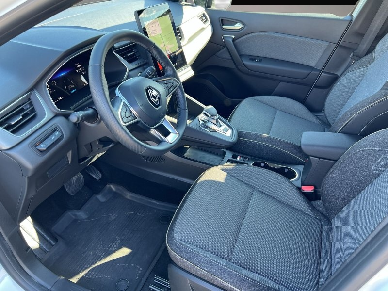 Renault Captur (05/2025, Benzin)