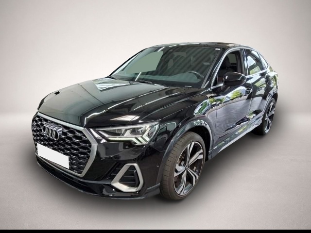 Audi Q3 (07/2022, Benzin)