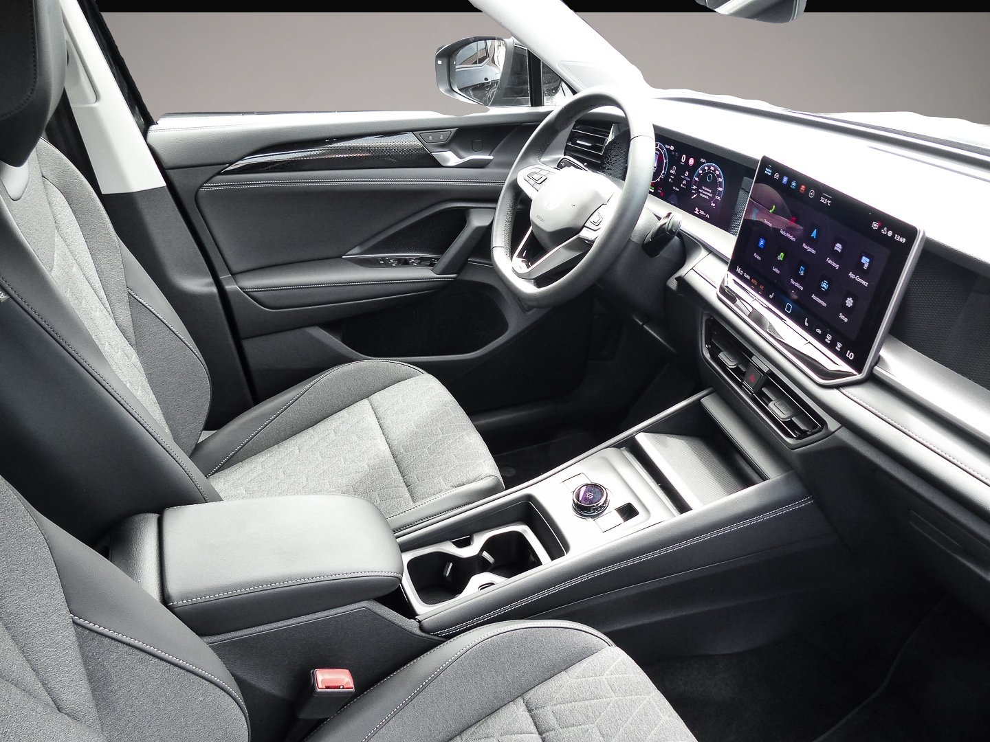 Volkswagen Tayron (09/2025, )