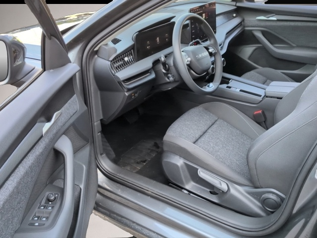 Skoda Superb (10/2025, Diesel)