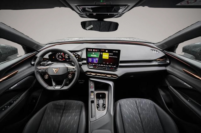 Cupra Terramar (02/2026, Benzin)