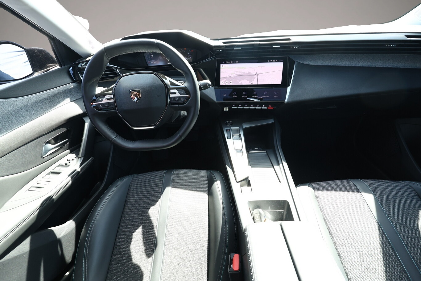 Peugeot 308 (09/2023, Benzin)