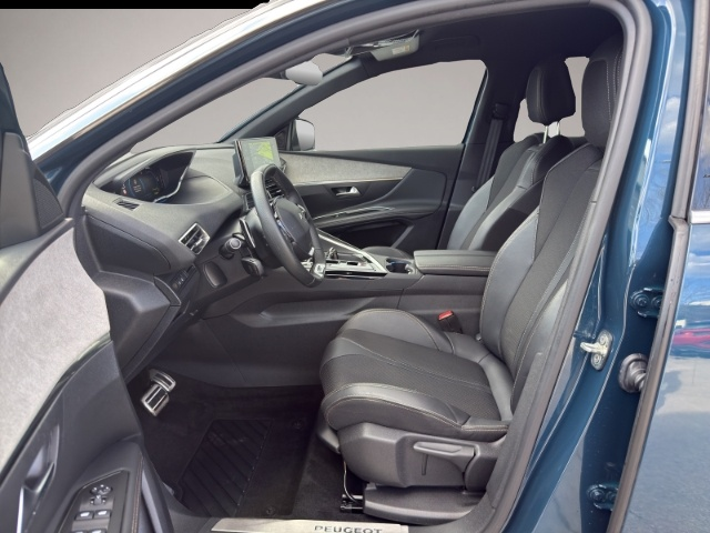 Peugeot 3008 (02/2024, Benzin)