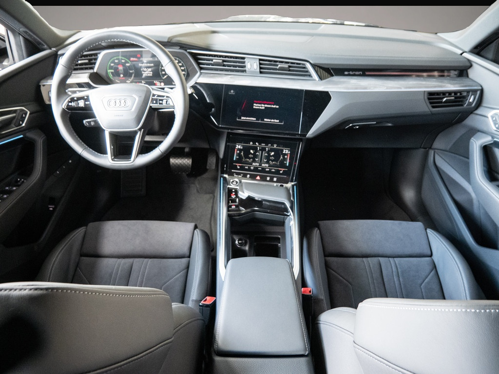 Audi Q8 e-tron (02/2025, ELECTRIC)