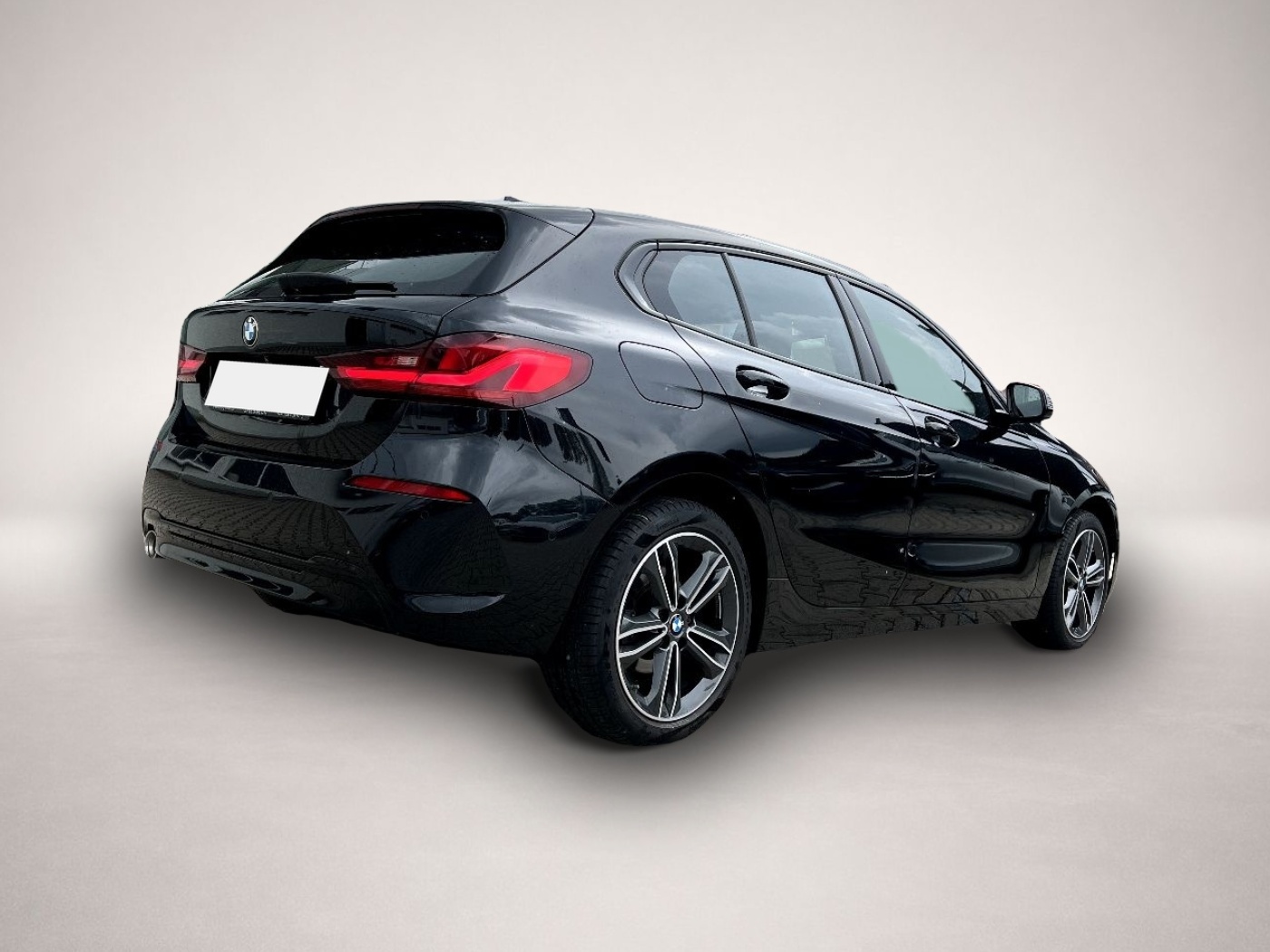 BMW 116 (04/2022, Diesel)