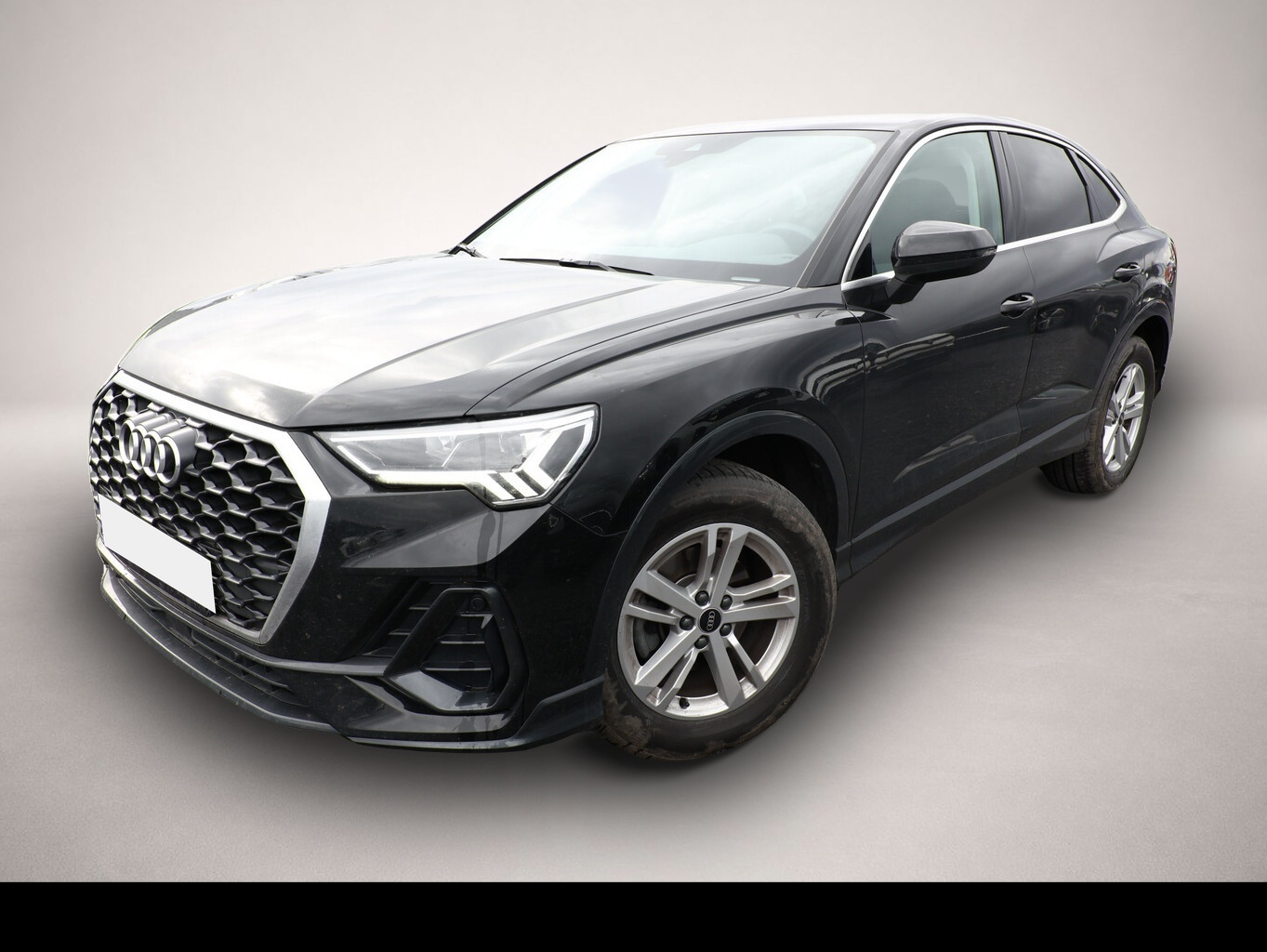 Audi Q3 (07/2021, Benzin)