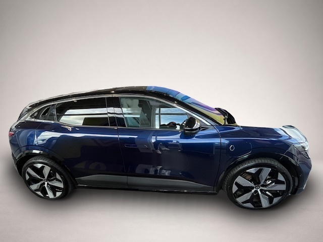 Renault Megane E-TECH (08/2023, ELECTRIC)