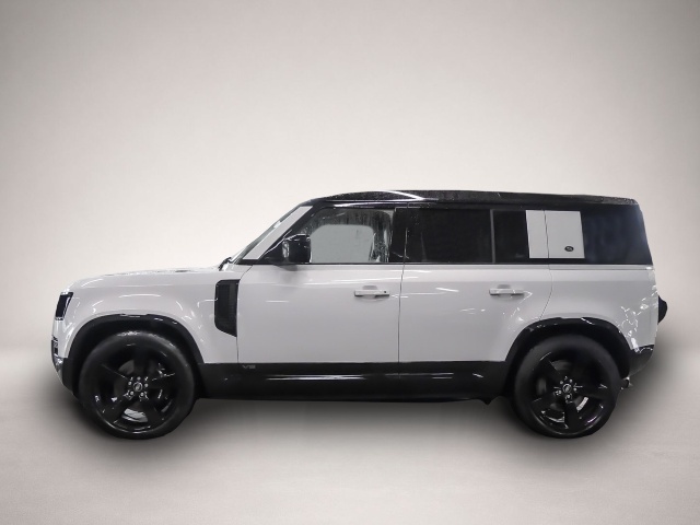 Land-Rover Defender (07/2023, Benzin)