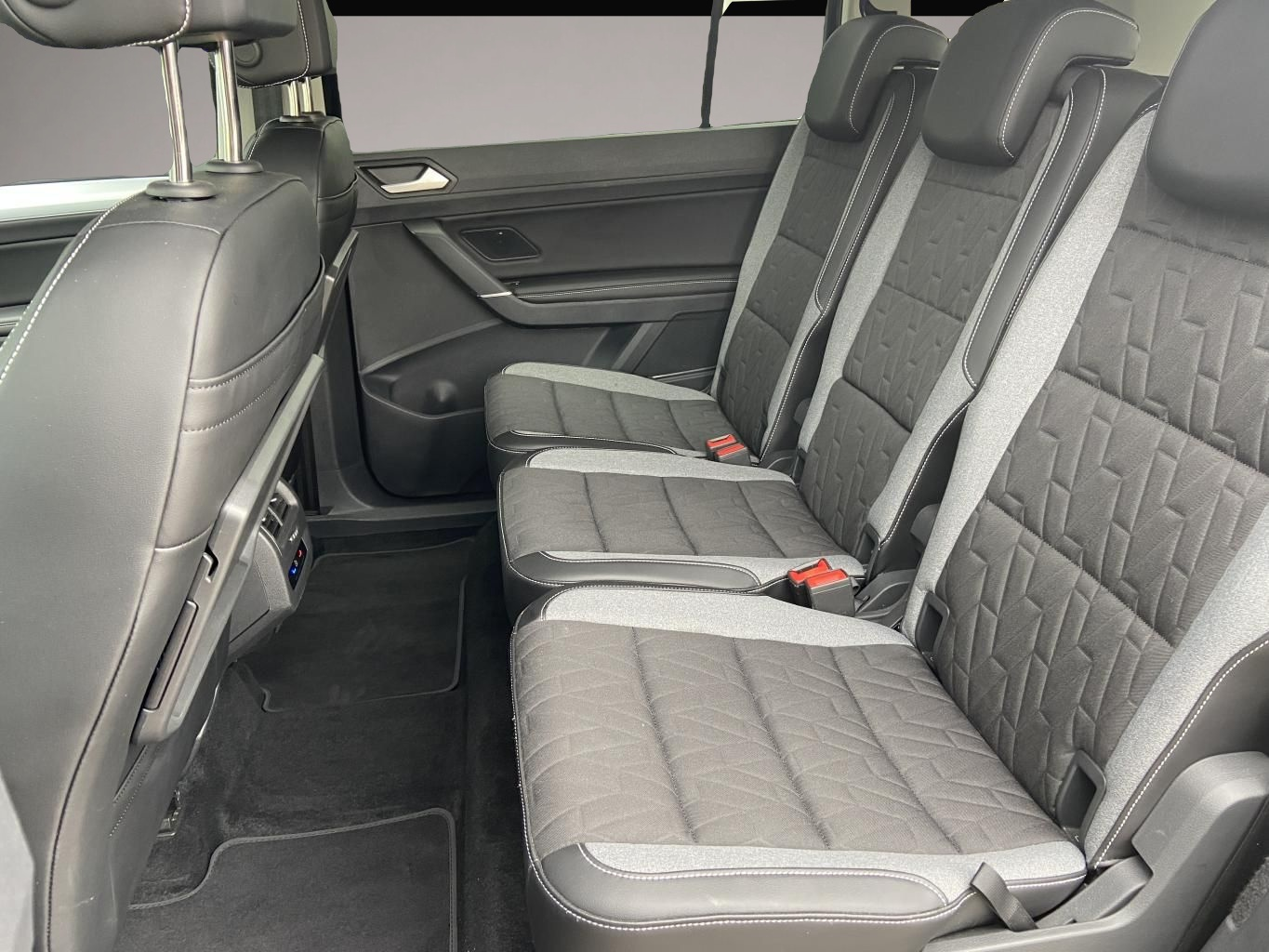 Volkswagen Touran (08/2025, )