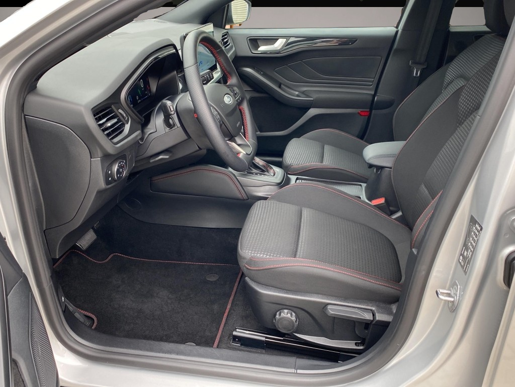 Ford Focus (11/2024, Benzin)