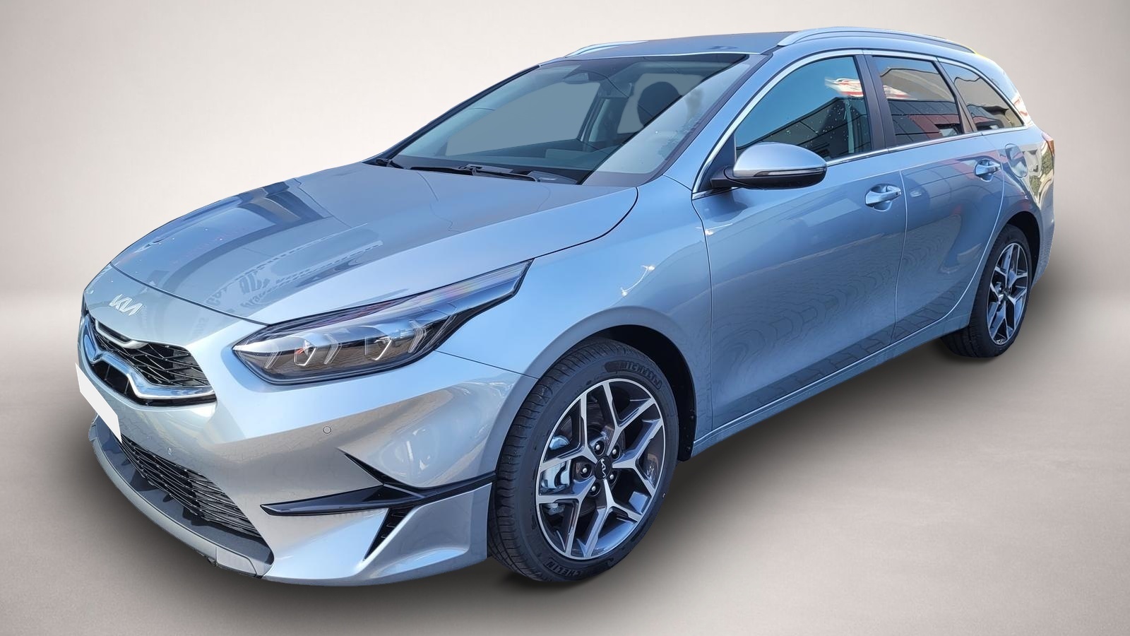 KIA cee'd / Ceed (11/2025, Benzin)