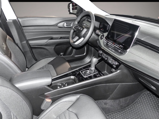 Jeep Compass (11/2025, Benzin)