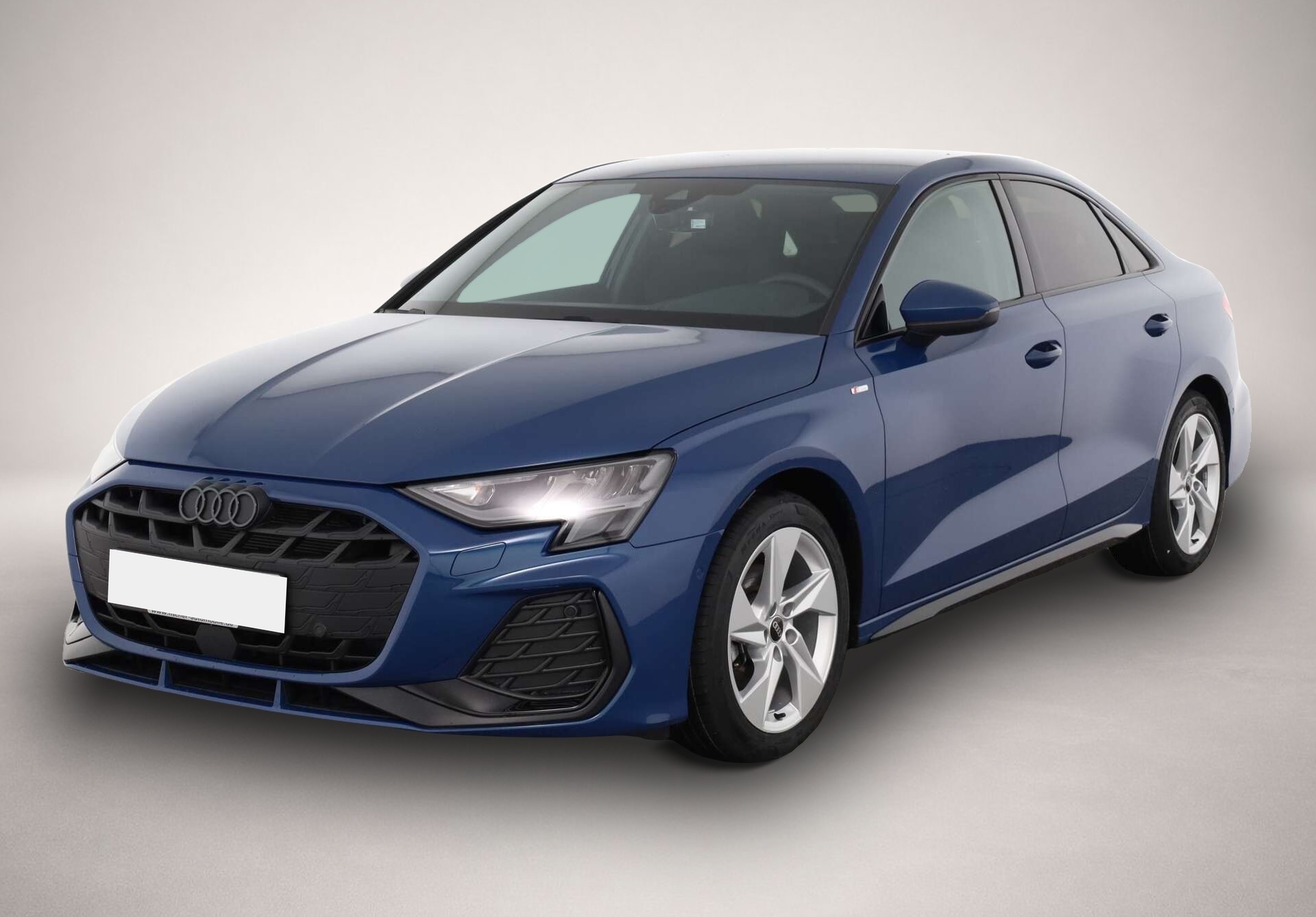 Audi A3 (06/2025, Benzin)
