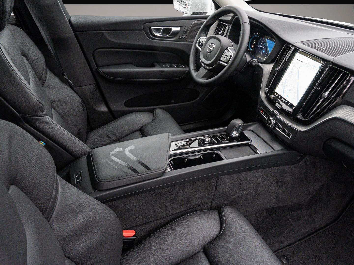 Volvo XC60 (06/2024, )