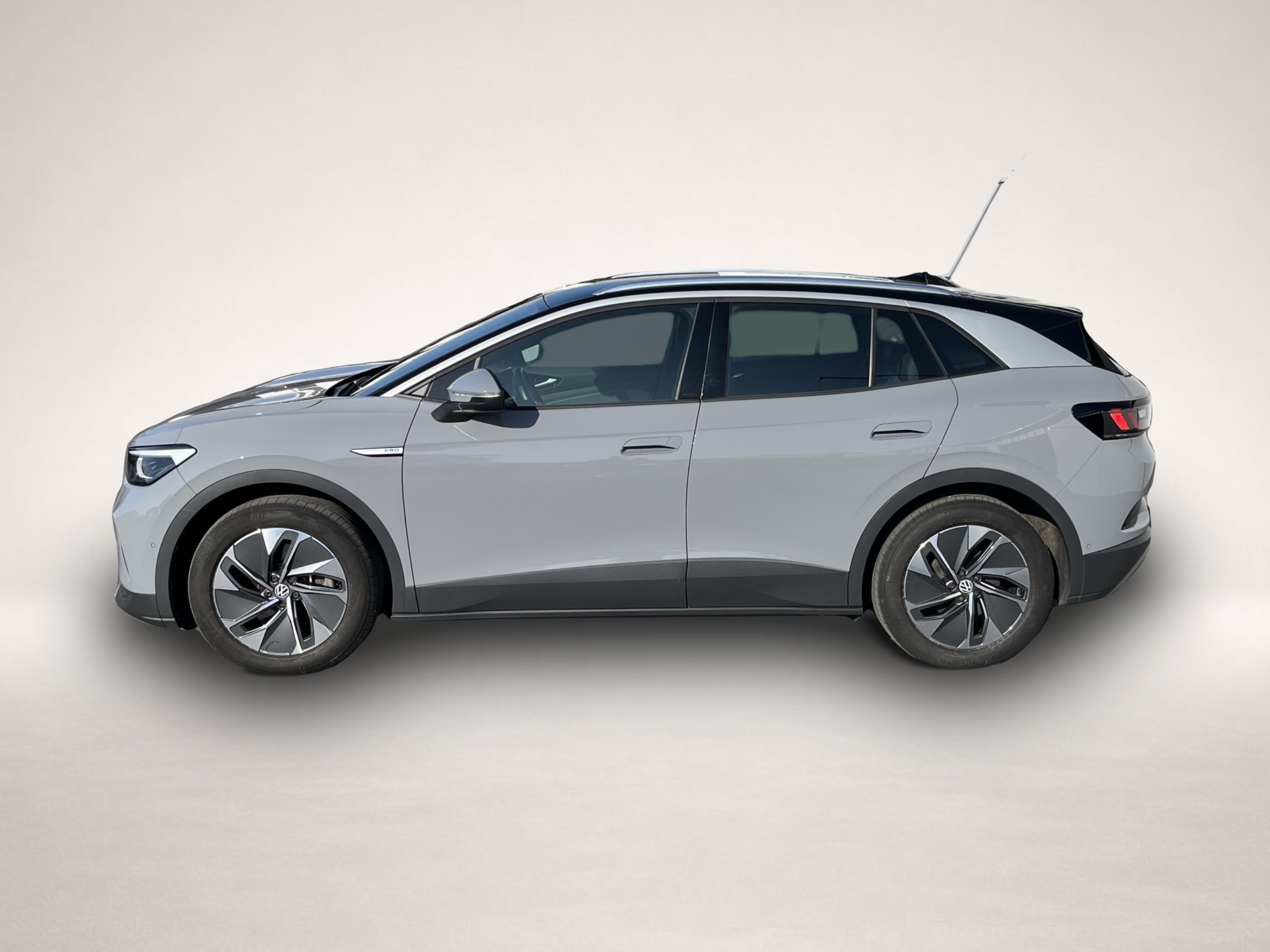Volkswagen ID.4 (01/2023, ELECTRIC)